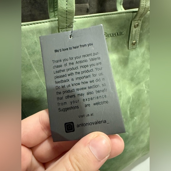 NWT Antonio Valeria | Ava Shoulder Bag - Picture 9 of 11